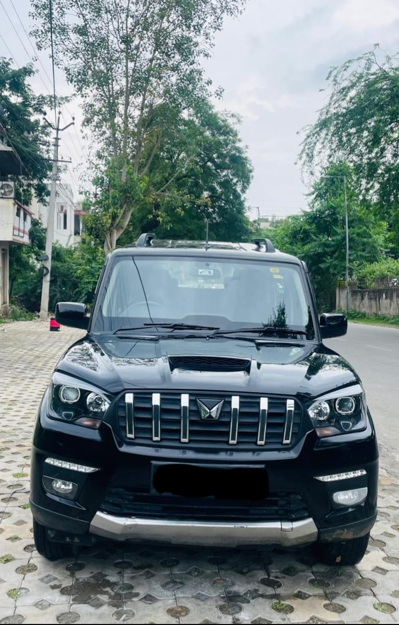 Mahindra Scorpio Classic
